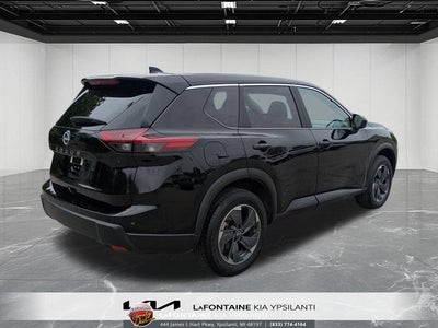 2025 Nissan Rogue SV