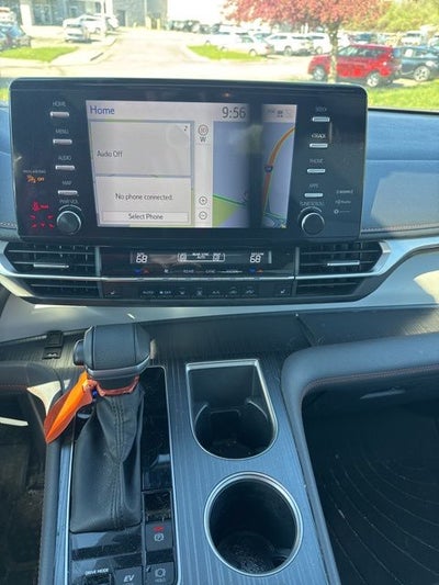 2023 Toyota Sienna XSE 7 Passenger