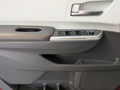 2023 Toyota Sienna XSE 7 Passenger