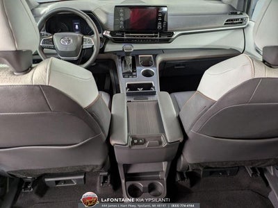 2023 Toyota Sienna XSE 7 Passenger