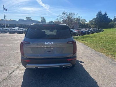 2022 Kia Telluride S