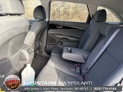 2020 Kia Sorento LX