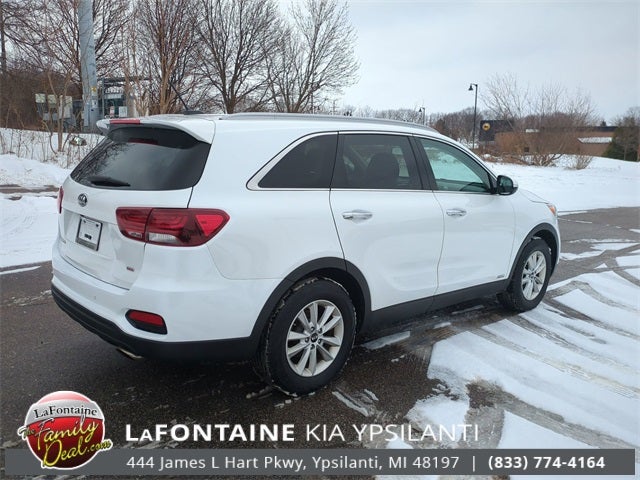 2020 Kia Sorento LX