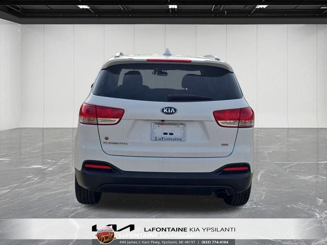 2018 Kia Sorento LX
