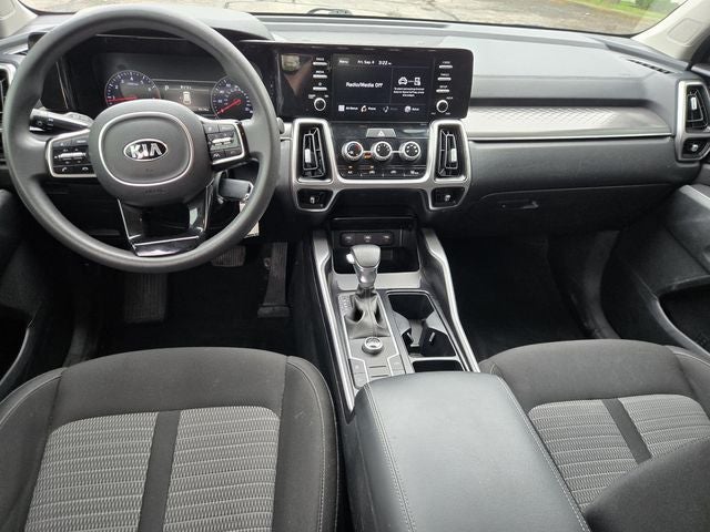 2021 Kia Sorento LX