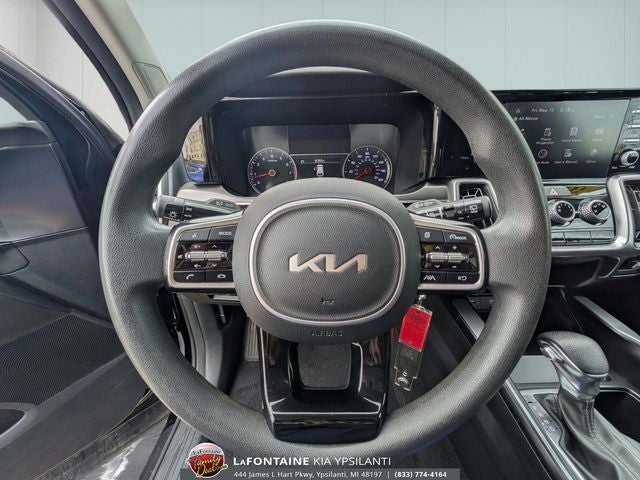 2023 Kia Sorento LX