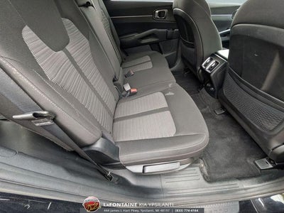 2023 Kia Sorento LX