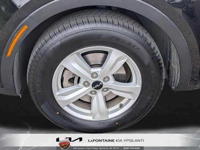 2023 Kia Sorento LX