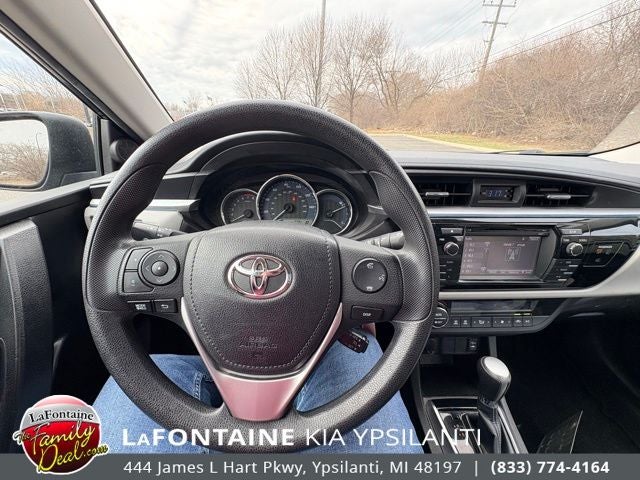 2016 Toyota Corolla LE