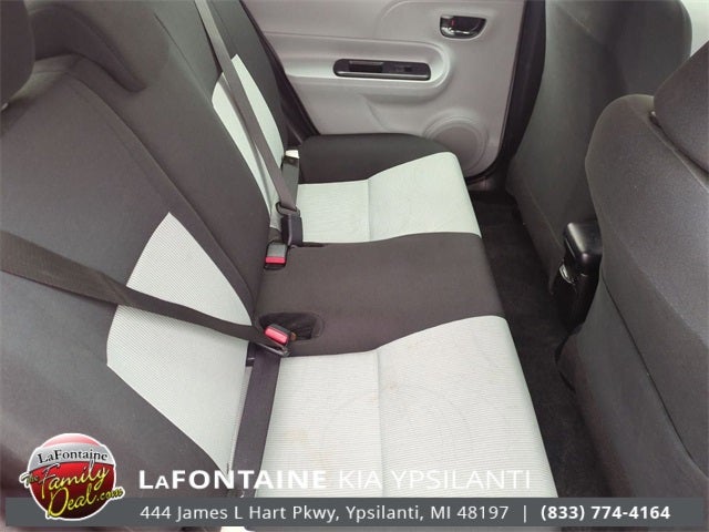 2013 Toyota Prius c Two