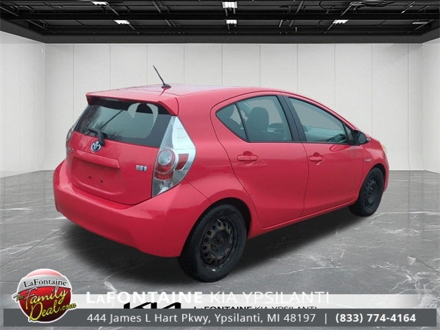 2013 Toyota Prius c Two