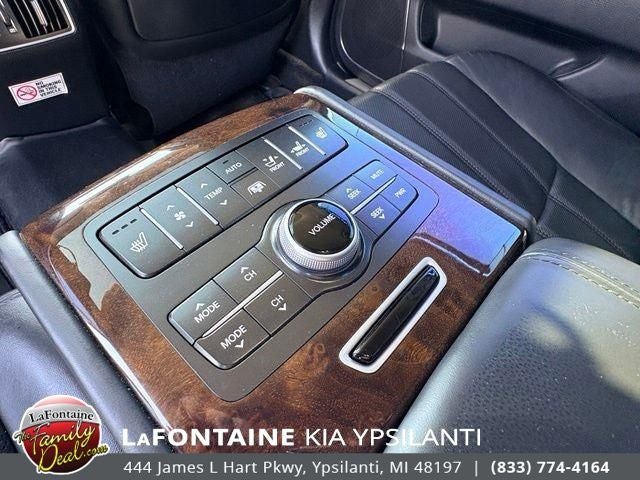 2011 Hyundai Equus Signature