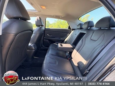 2022 Hyundai Elantra Limited