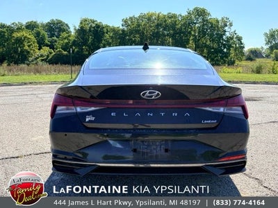 2022 Hyundai Elantra Limited