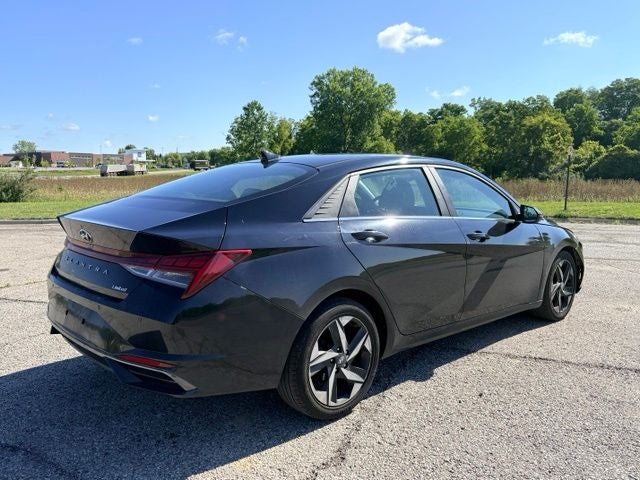 2022 Hyundai Elantra Limited