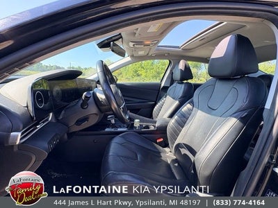 2022 Hyundai Elantra Limited