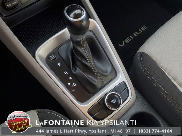 2021 Hyundai Venue SEL