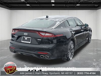 2019 Kia Stinger Base