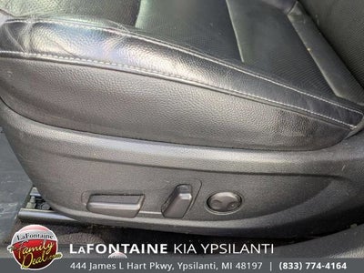 2019 Kia Cadenza Technology