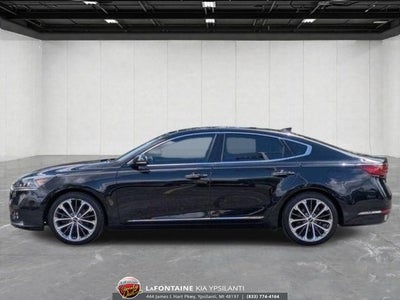 2019 Kia Cadenza Technology