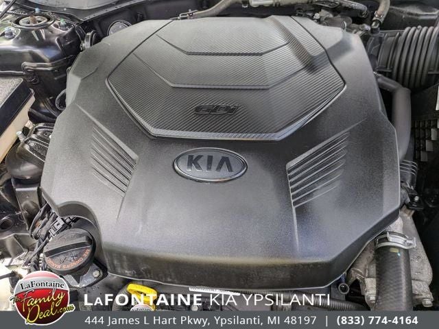 2019 Kia Cadenza Technology