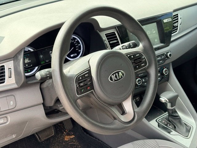 2017 Kia Niro LX