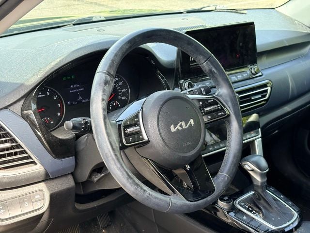 2022 Kia Seltos S