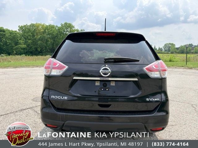2016 Nissan Rogue SV
