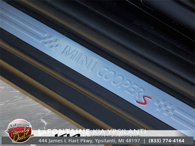 2024 MINI Cooper S Iconic