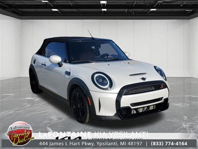 2024 MINI Cooper S Iconic