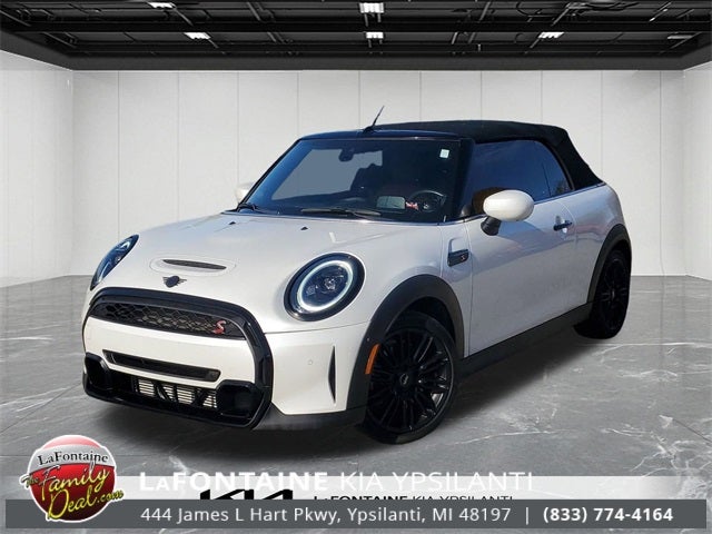2024 MINI Cooper S Iconic
