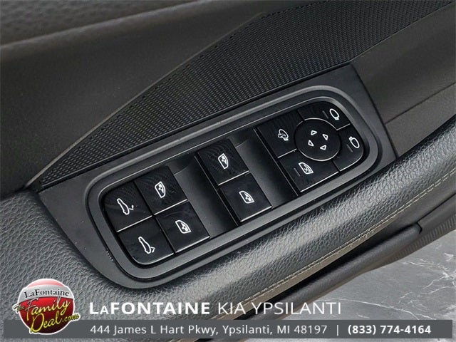 2018 Porsche Panamera 4