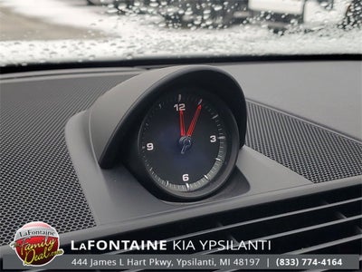 2018 Porsche Panamera 4