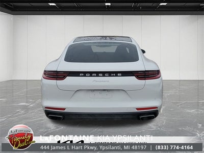 2018 Porsche Panamera 4