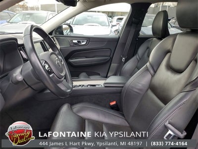 2022 Volvo XC60 B6 Inscription