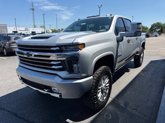 2021 Chevrolet Silverado HD High Country 4WD Crew Cab Std Box SRW's photo