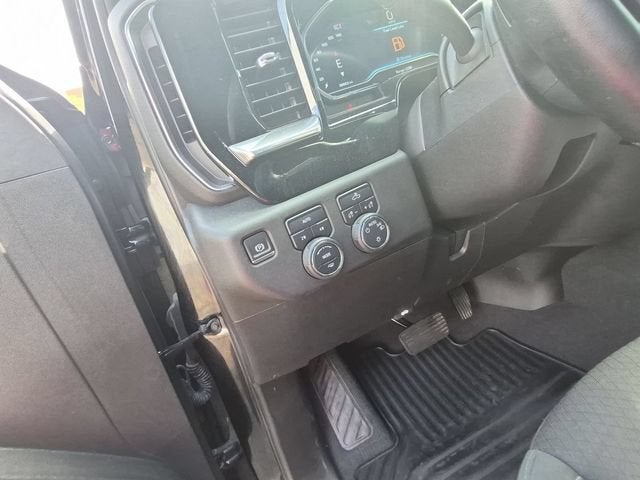 2024 Chevrolet Silverado 1500 LT - Photo 18