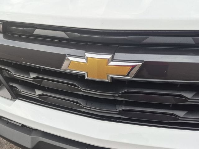 2024 Chevrolet Colorado LT - Photo 32