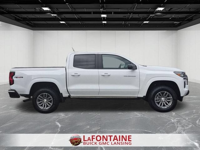 2024 Chevrolet Colorado LT - Photo 9