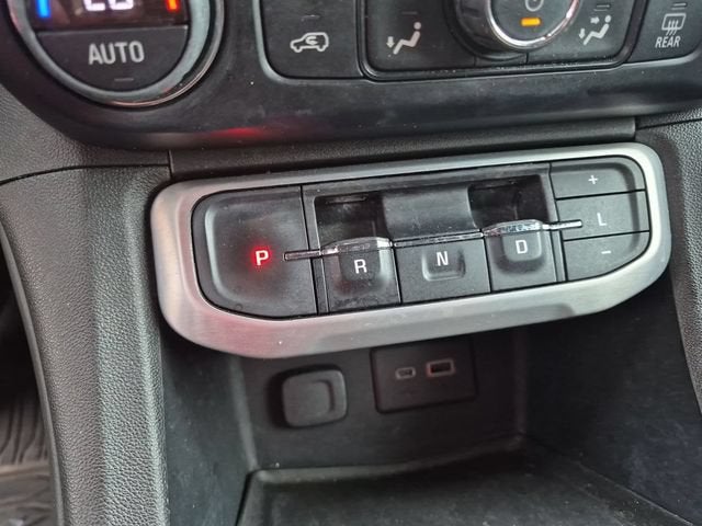 2020 GMC Acadia SLE - Photo 16