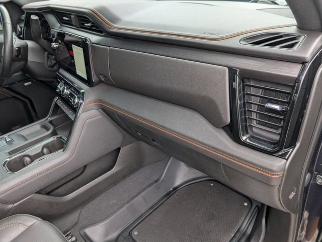 2024 GMC Sierra 3500HD AT4 - Photo 30