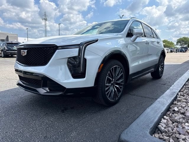 2024 Cadillac XT4 Sport