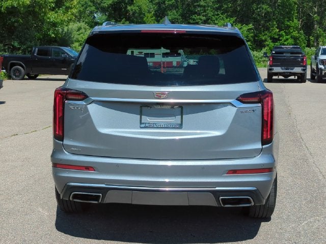 2025 Cadillac XT6 Luxury