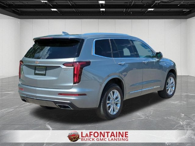 2025 Cadillac XT6 Luxury