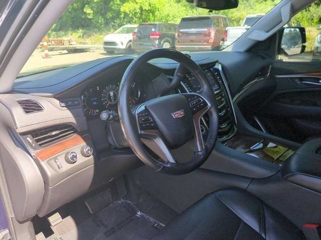 2020 Cadillac Escalade Luxury