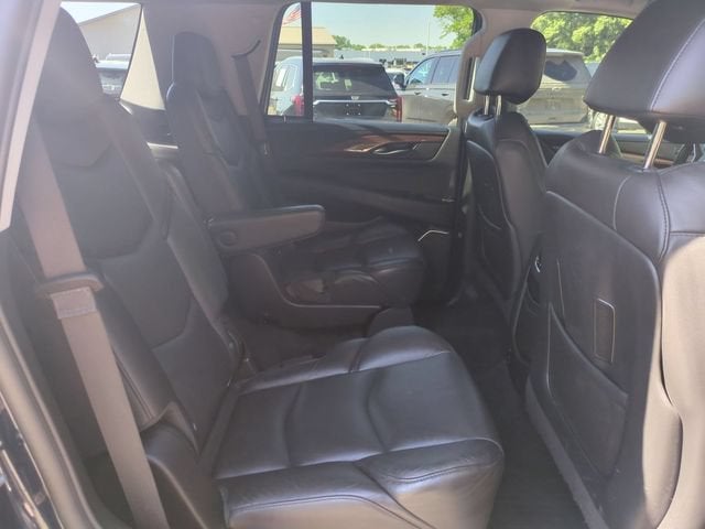 2020 Cadillac Escalade Luxury