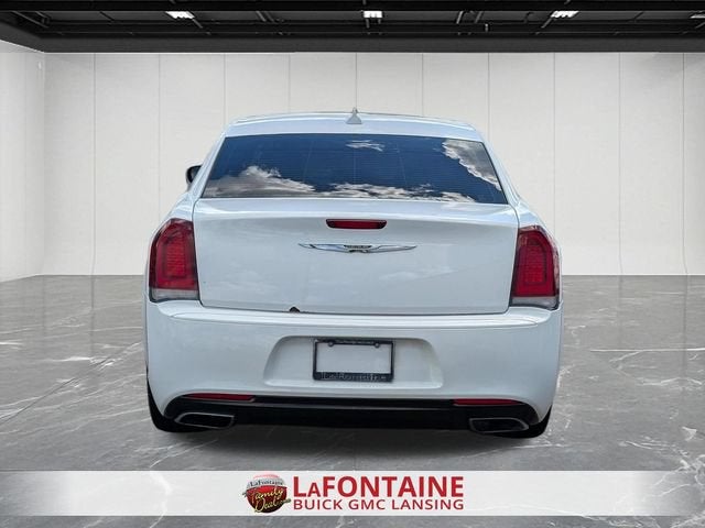 2016 Chrysler 300 300S