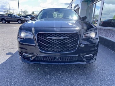2022 Chrysler 300 Touring L