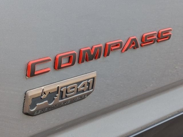 2016 Jeep Compass 75th Anniversary Edition - Photo 27
