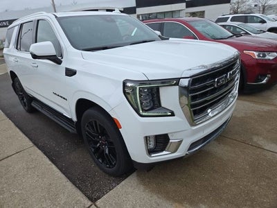 2023 GMC Yukon SLT
